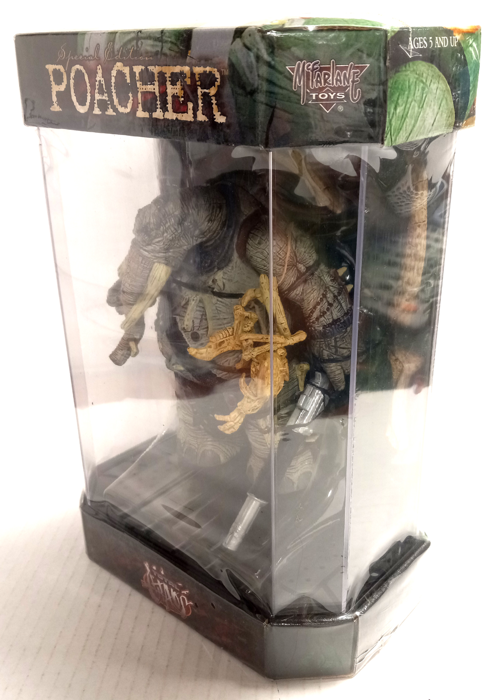 POACHER TOTAL CHAOS SPAWN ACTION FIGURE MCFARLANE TOYS SEALED 1996