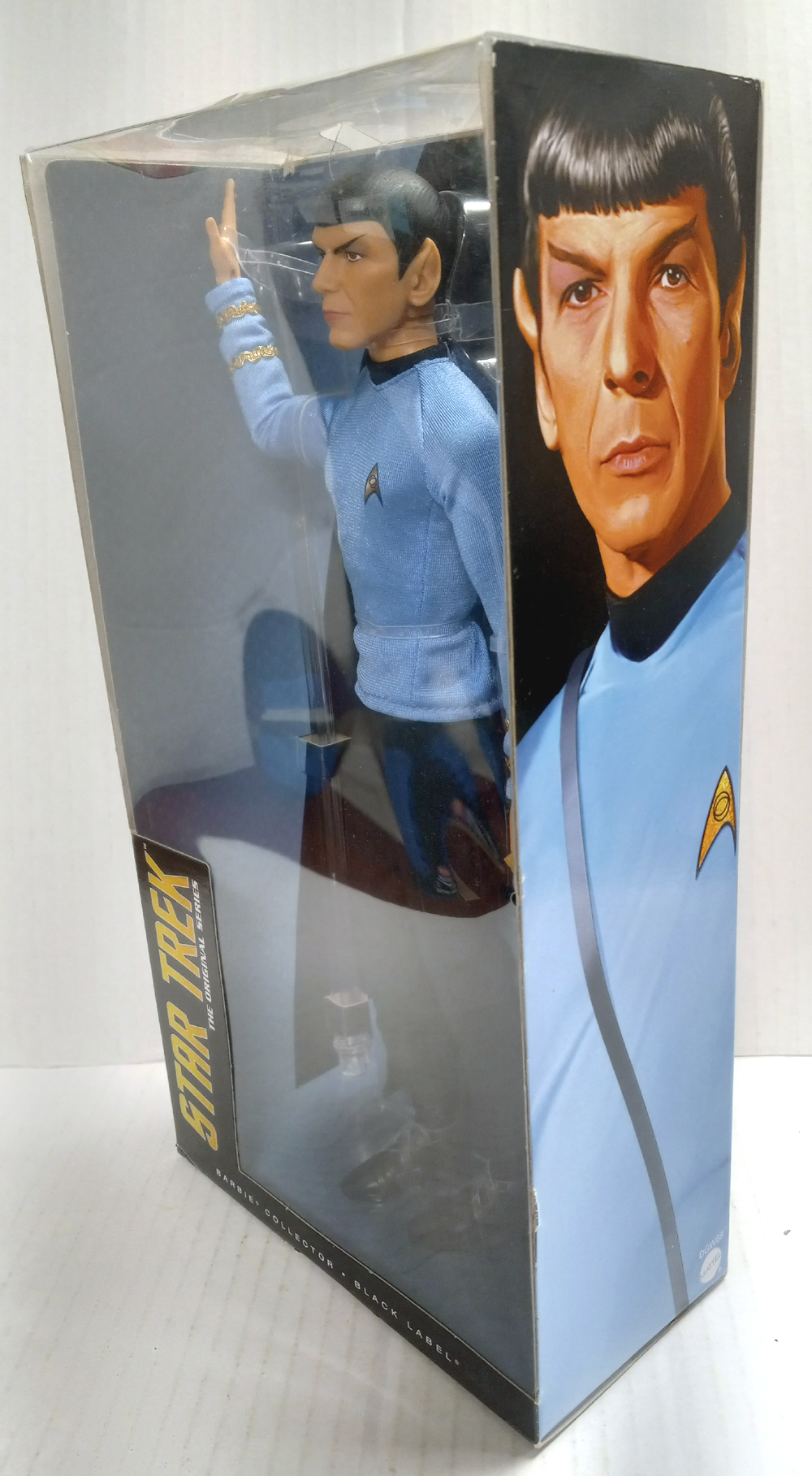MR. SPOCK STAR TREK BARBIE COLLECTOR BLACK LABEL MATTEL 12